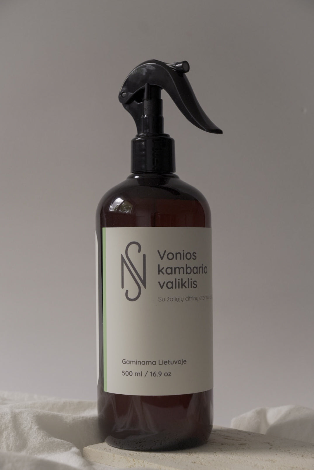 Vonios kambario valiklis 500 ml.